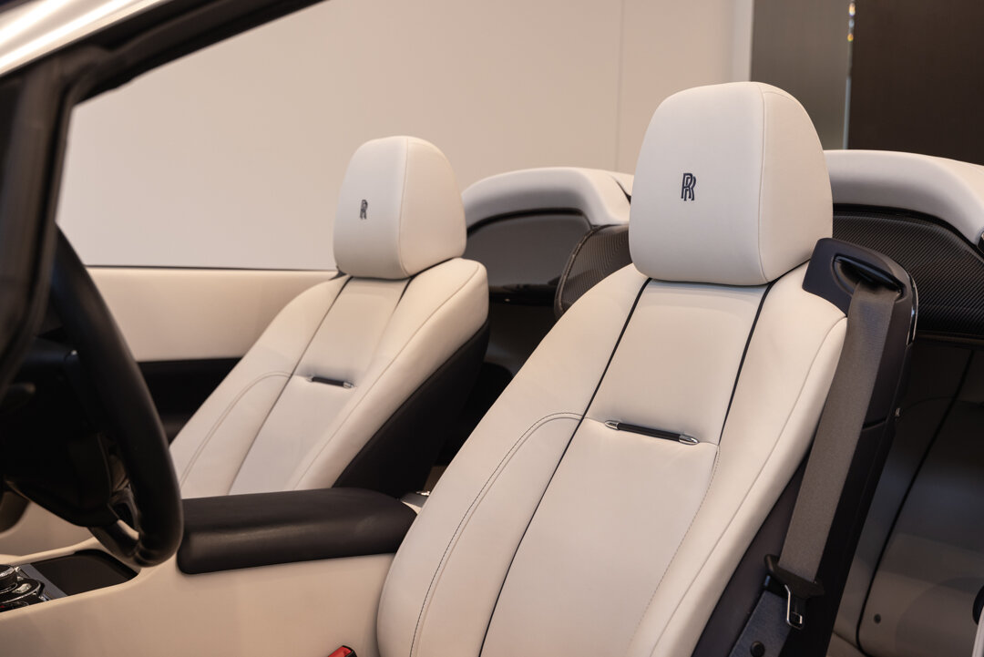 Rolls-Royce Dawn - foto 3