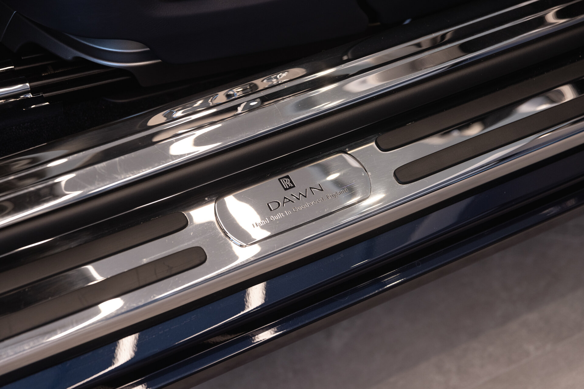 Rolls-Royce Dawn - foto 10