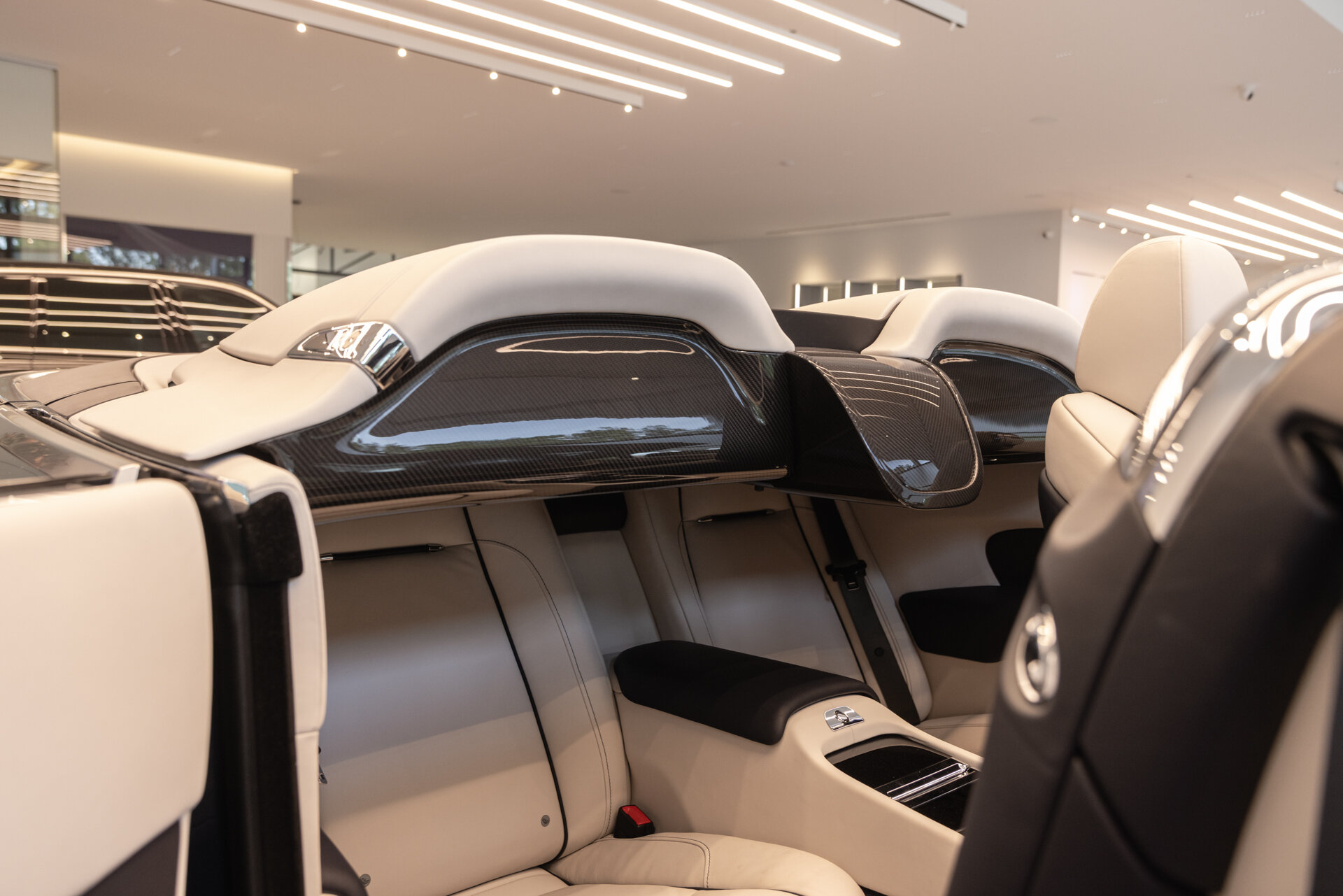 Rolls-Royce Dawn - foto 16