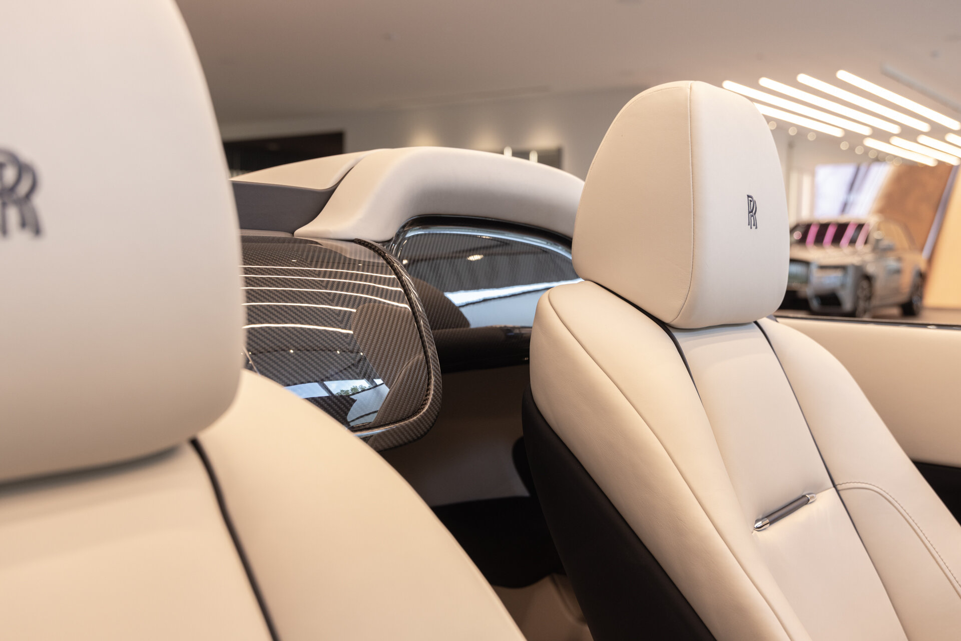 Rolls-Royce Dawn - foto 30