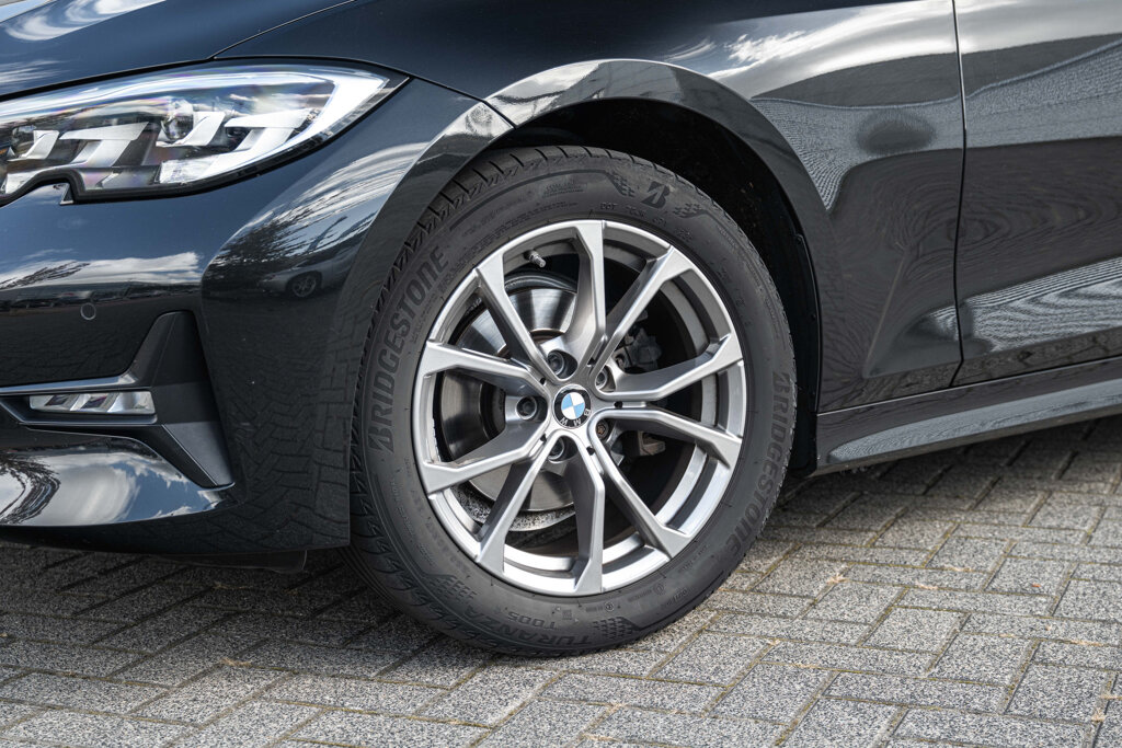 BMW 3 Serie 8