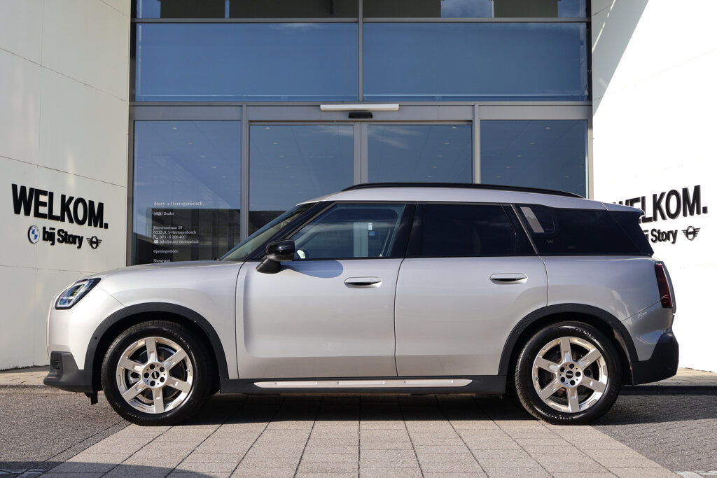 MINI Countryman 7