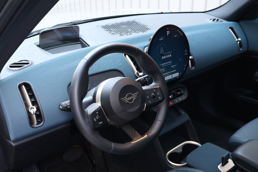 MINI Countryman 16