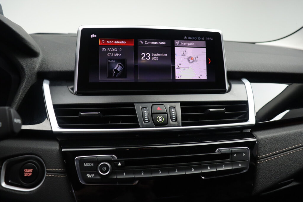 BMW 2 Serie 18
