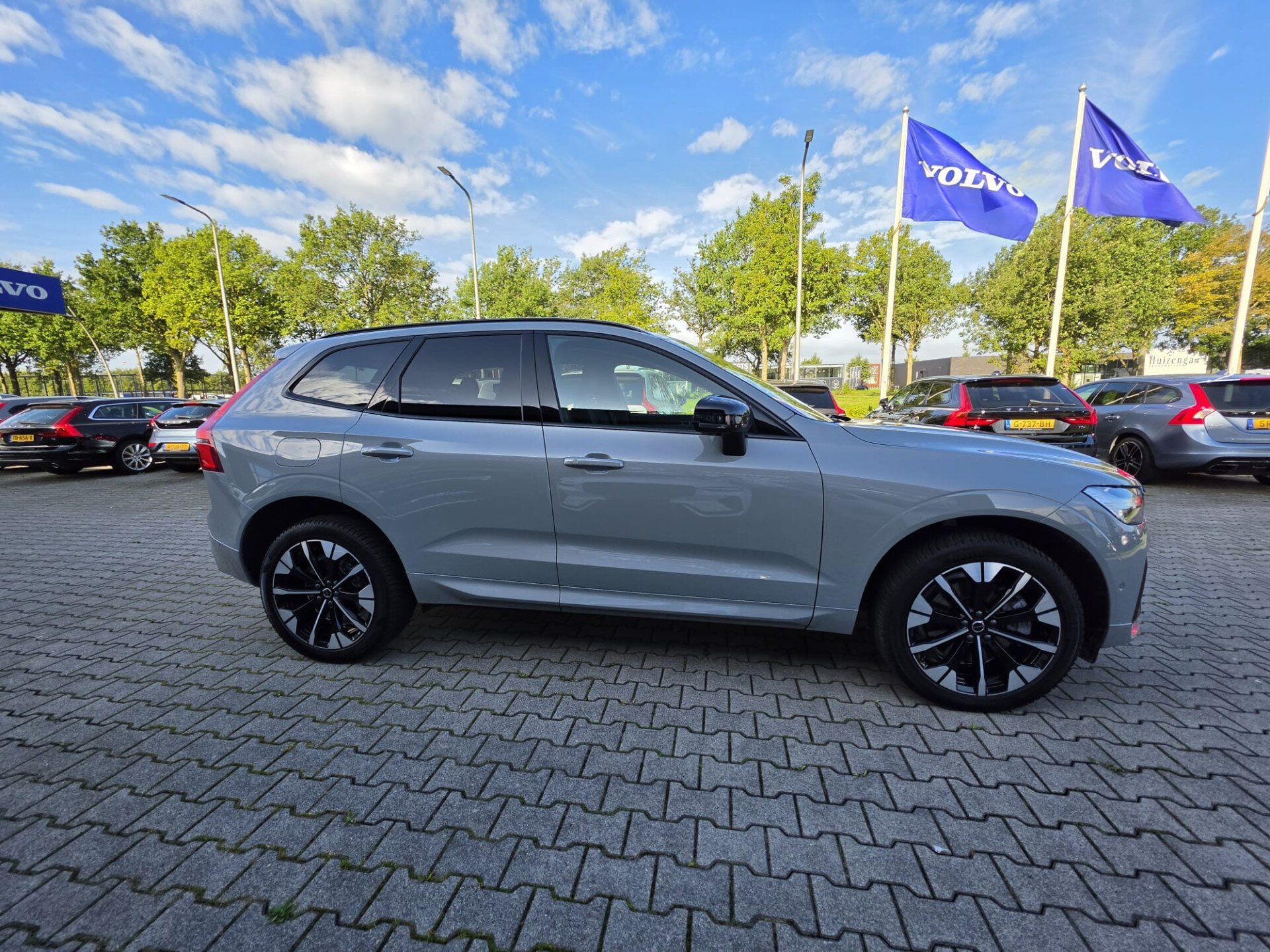 Volvo XC60 T6 Plug-in hybrid AWD Ultra Dark - Afbeelding 5