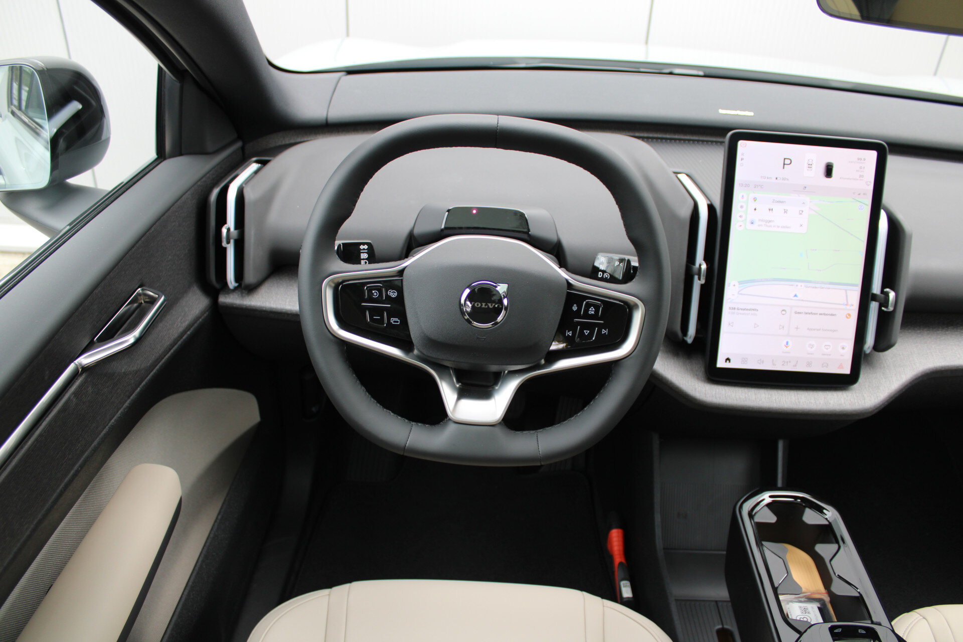 Volvo EX30 Cross Country P5 Plus Europa 69 kWh - Afbeelding 2