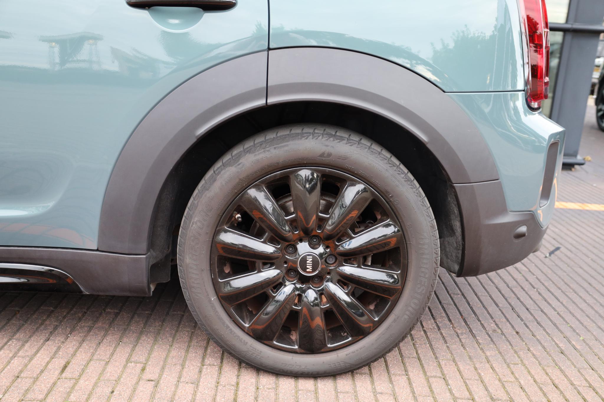 MINI Countryman Cooper SE ALL4 - Afbeelding 4