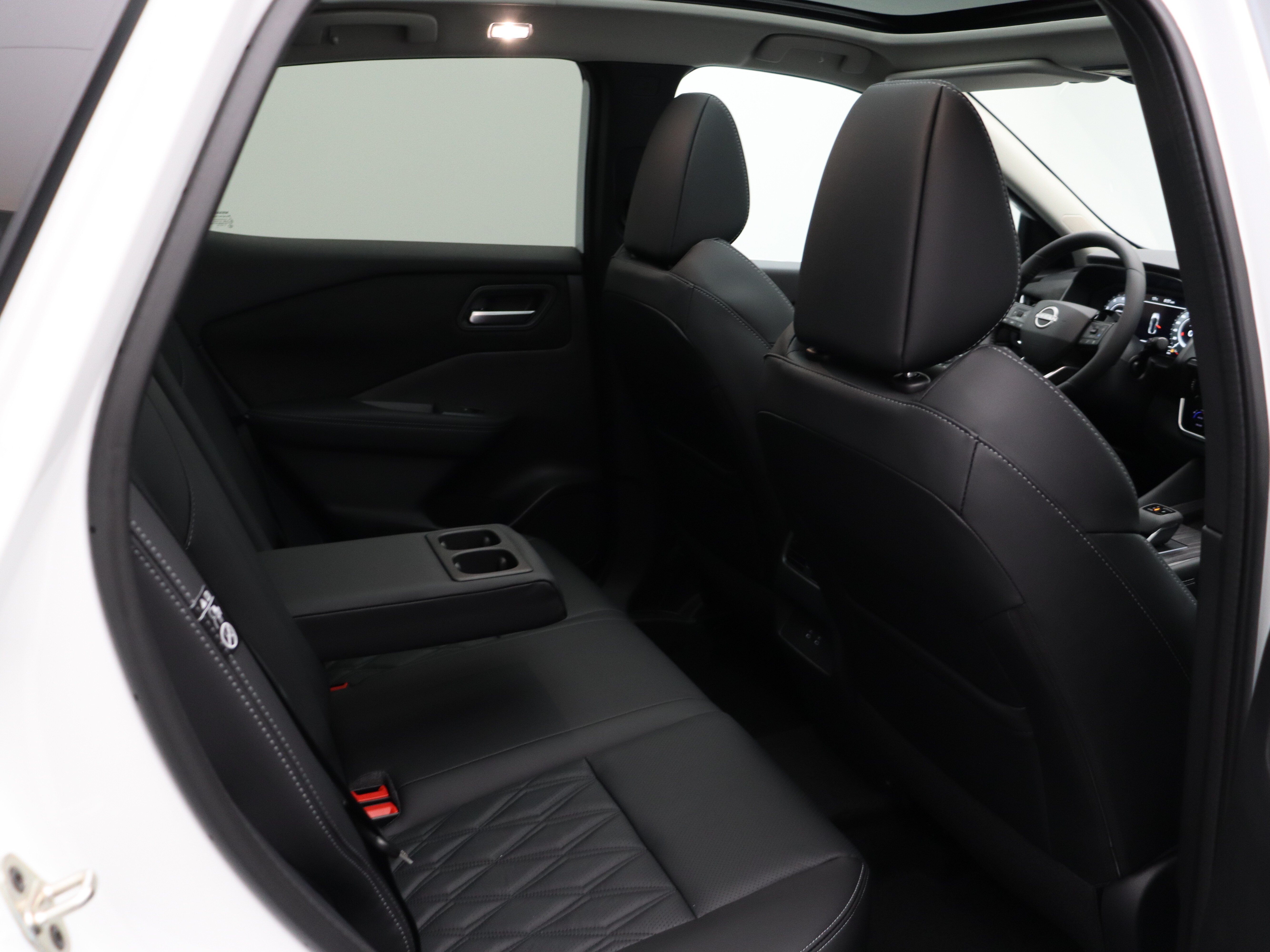 Nissan QASHQAI Tekna Plus + Two Tone Mild-Hybrid 158 Xtronic - Afbeelding 5
