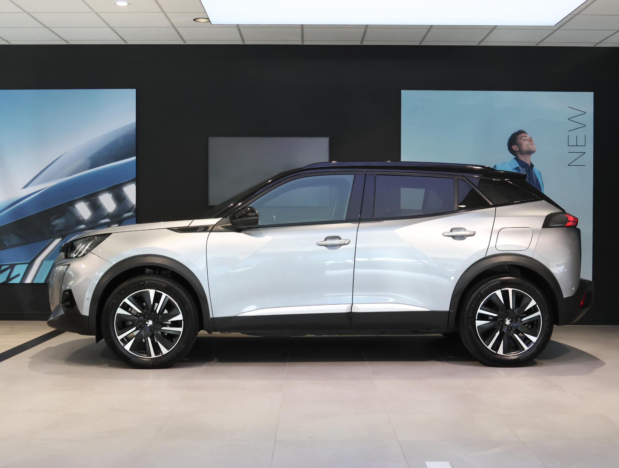Peugeot e-2008 EV GT Pack 50 kWh - Afbeelding 2