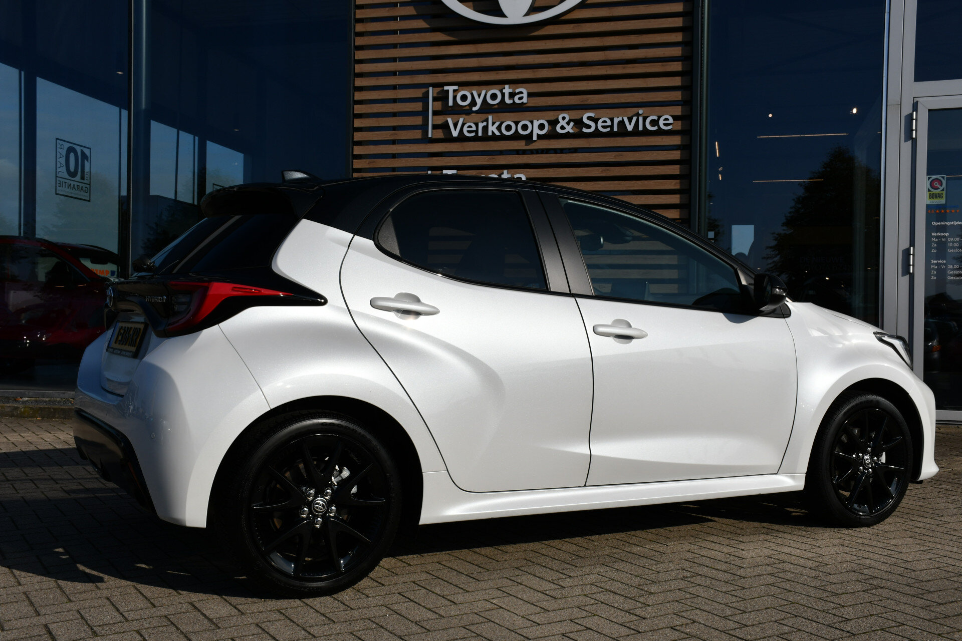Toyota Yaris 1.5 Hybrid Executive Automaat 116pk - Afbeelding 5