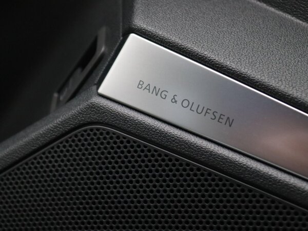 Bang & Olufsen Premium soundsystem met 3D klank Bang & Olufsen Premium soundsystem met 3D klank