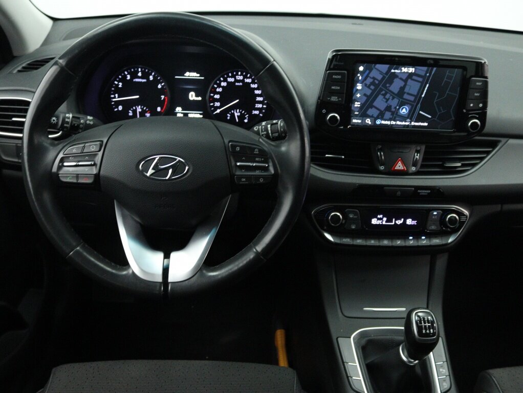 Hyundai i30 Wagon 1.4 T-GDI Premium | Trekhaak | Navigatie | Camera | Cruise control - Afbeelding 3