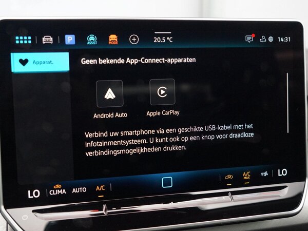 Apple Carplay/Android Auto