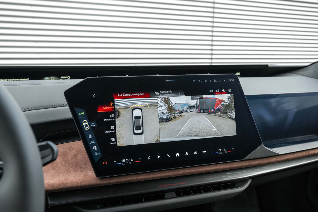 BMW i7 36
