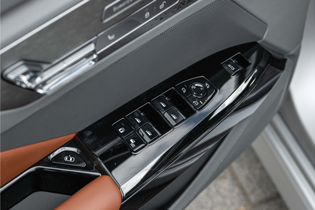 BMW i7 40