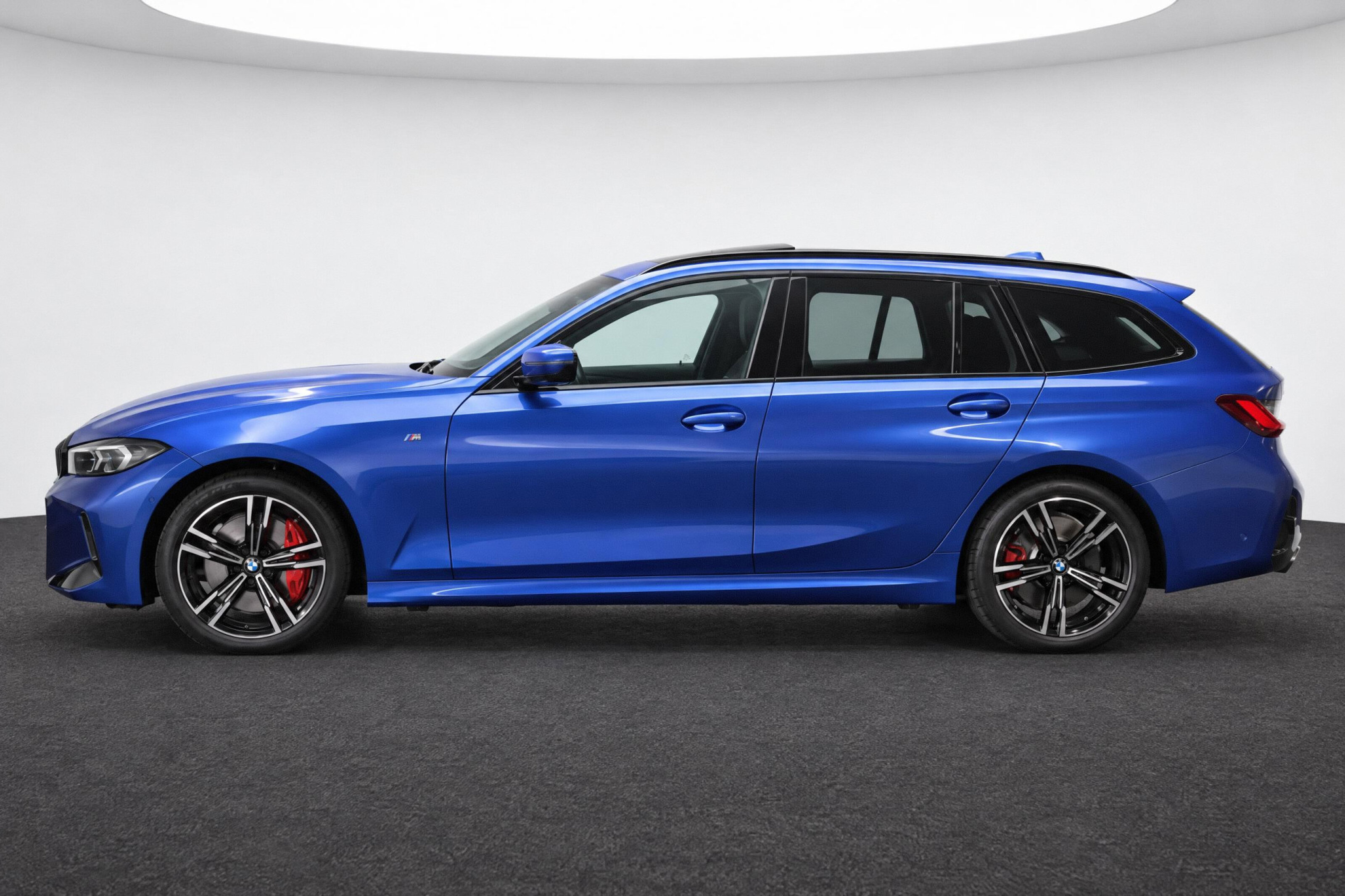 BMW 3 Serie Touring 330i xDrive High Executive M Sport Automaat