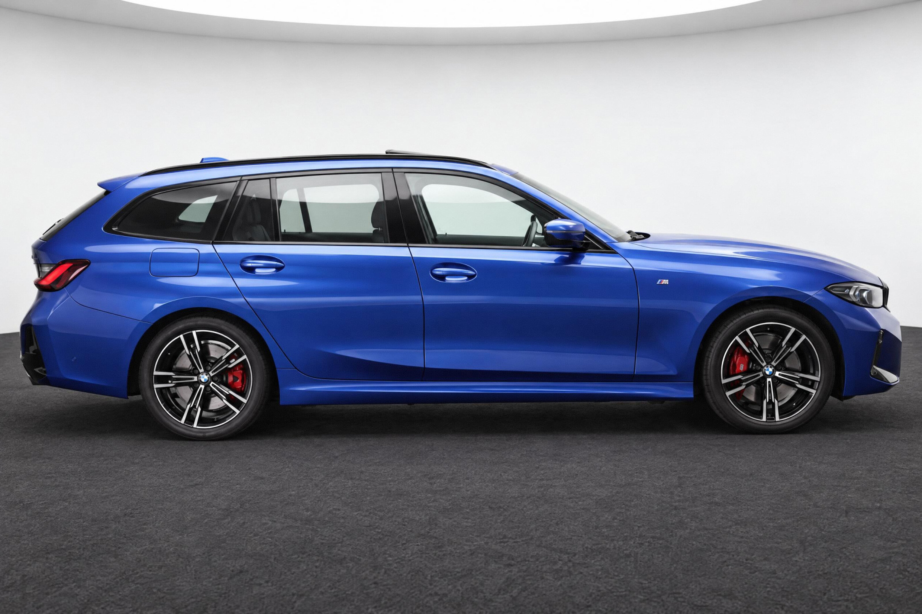 BMW 3 Serie Touring 330i xDrive High Executive M Sport Automaat