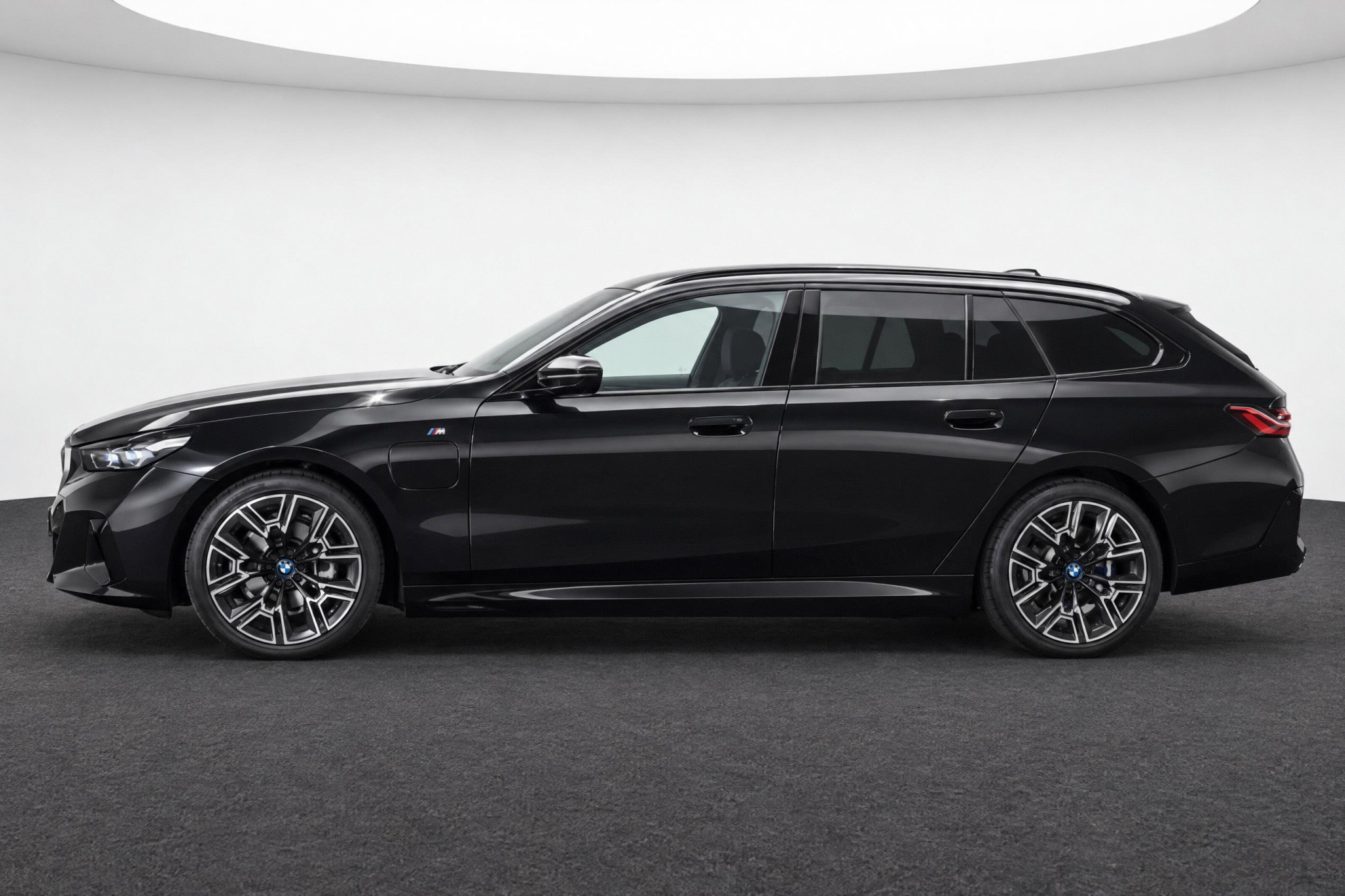 BMW 5 Serie Touring 530e M Sport Automaat