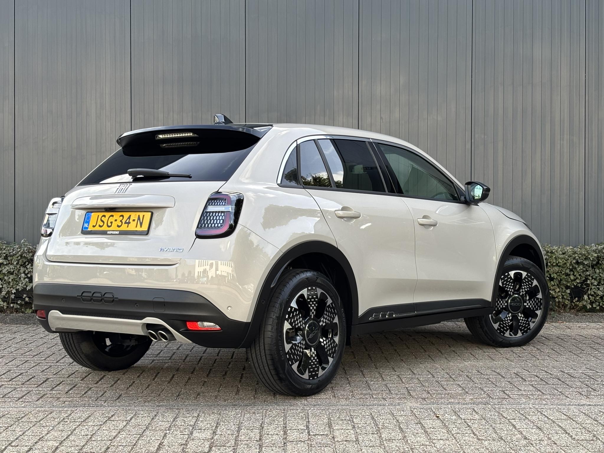 Fiat 600 1.2 Hybrid La Prima Automaat - Afbeelding 3