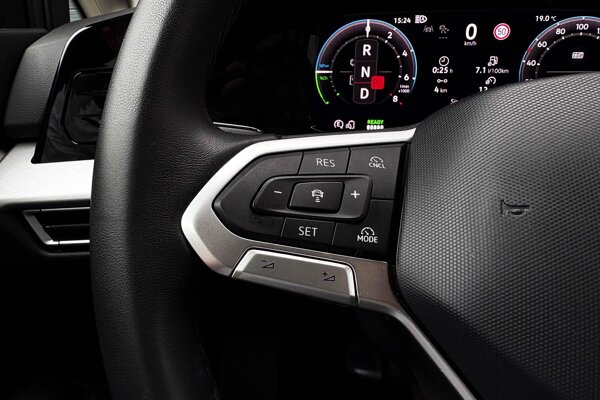 cruise control adaptief cruise control adaptief