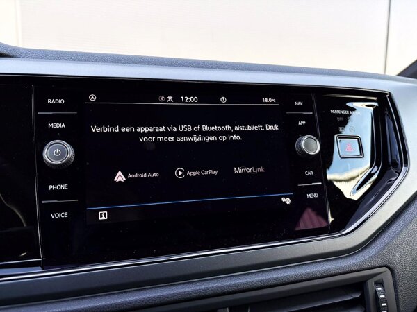 Apple Carplay/Android Auto