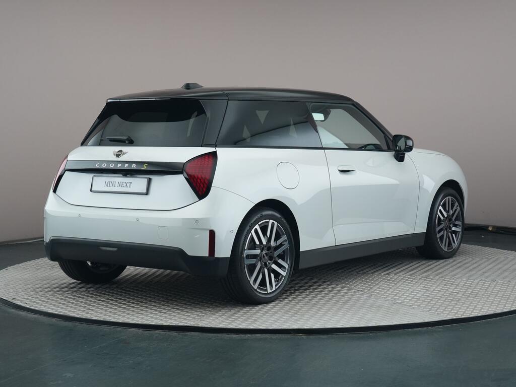 MINI 3-Deurs Cooper SE - Afbeelding 2