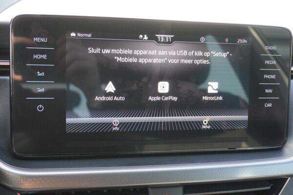 Apple Carplay/Android Auto
