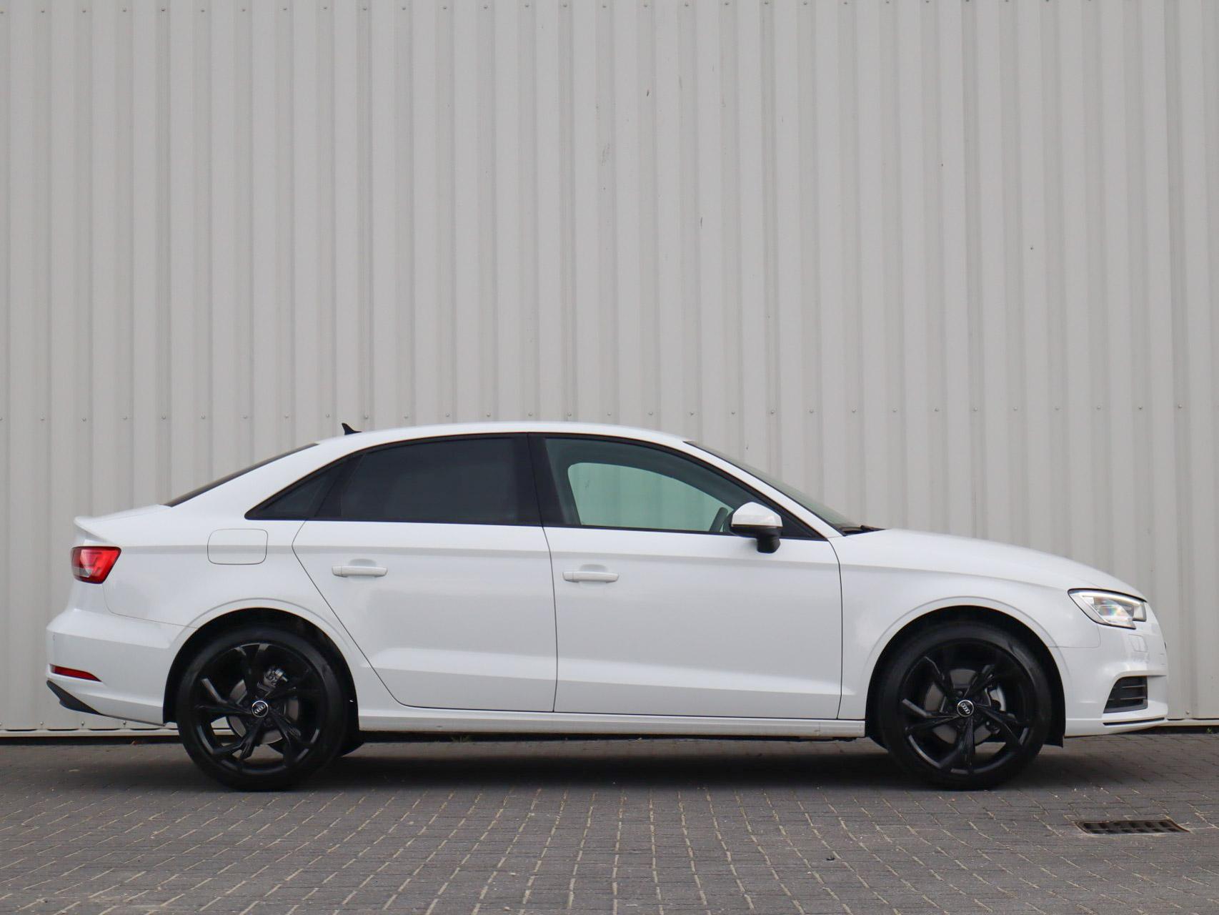 Audi A3 Limousine 30 TFSI 116pk Pro Line - Afbeelding 3