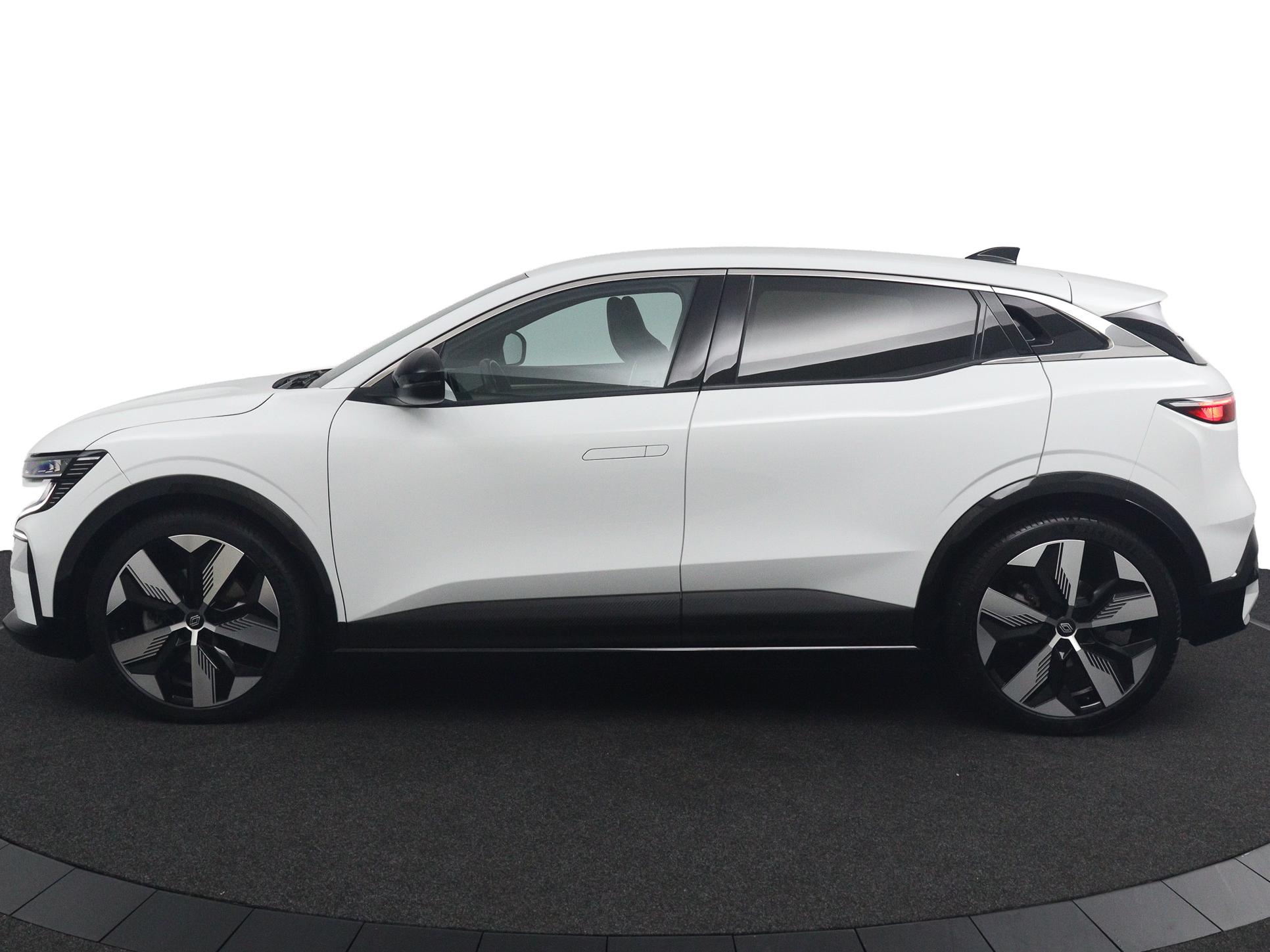 Renault Megane E-Tech techno EV40 130pk boost charge SOH 98% - Afbeelding 2