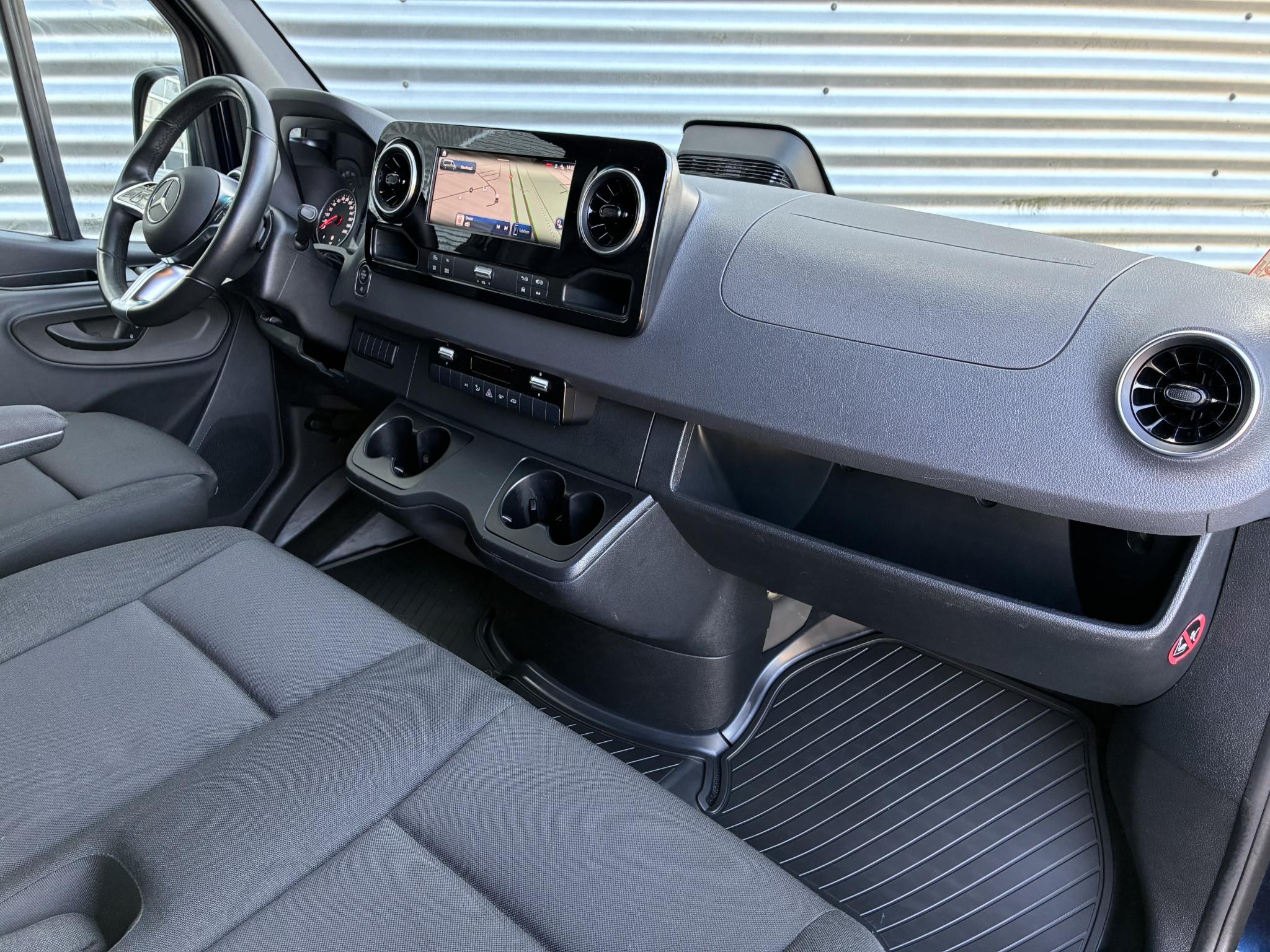 Mercedes-Benz Sprinter 317 CDI L2H2 | Select-uitvoering | 3500kg Trekhaak - Afbeelding 4