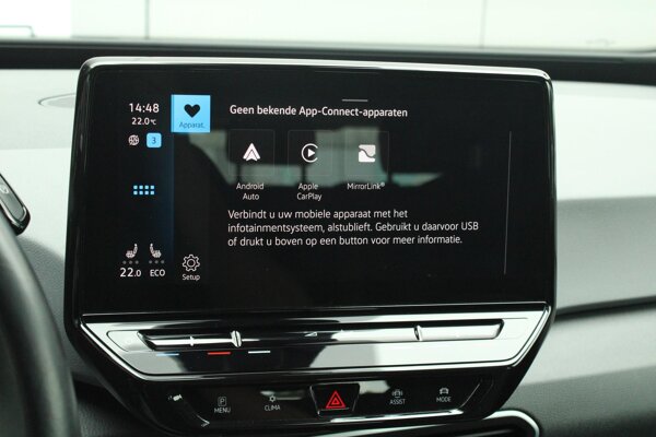 Apple Carplay/Android Auto Apple Carplay/Android Auto