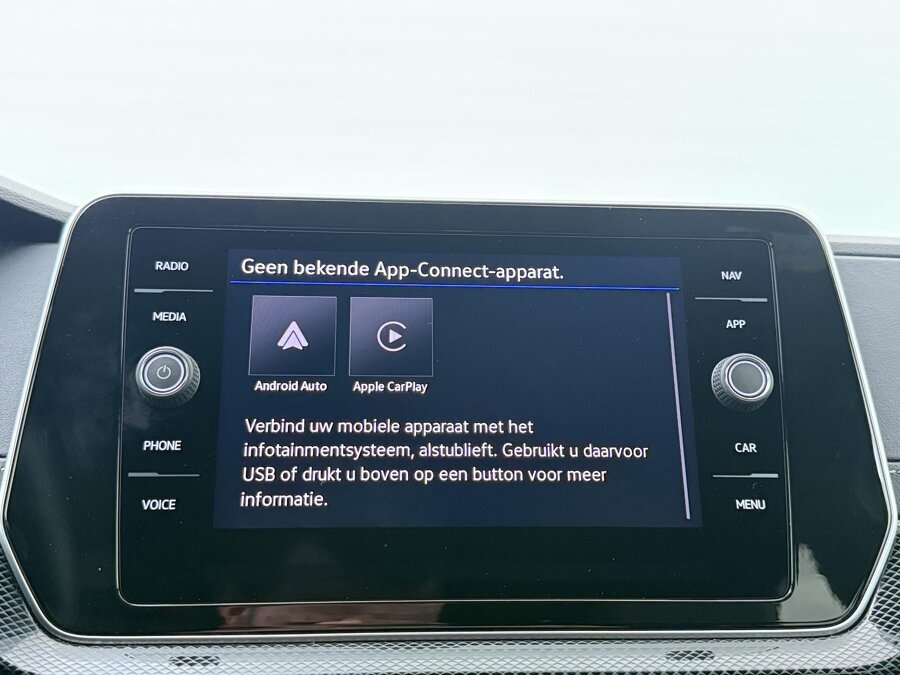 Volkswagen T-Cross 1.0 TSI R-Line