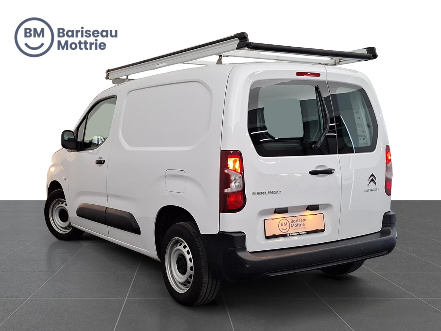 Citroën Berlingo 1.2B 110PK*DAKDRAGER*PARKEERSENSOREN ACHTER*CRUISE CONTROL*DAB* - Afbeelding 4
