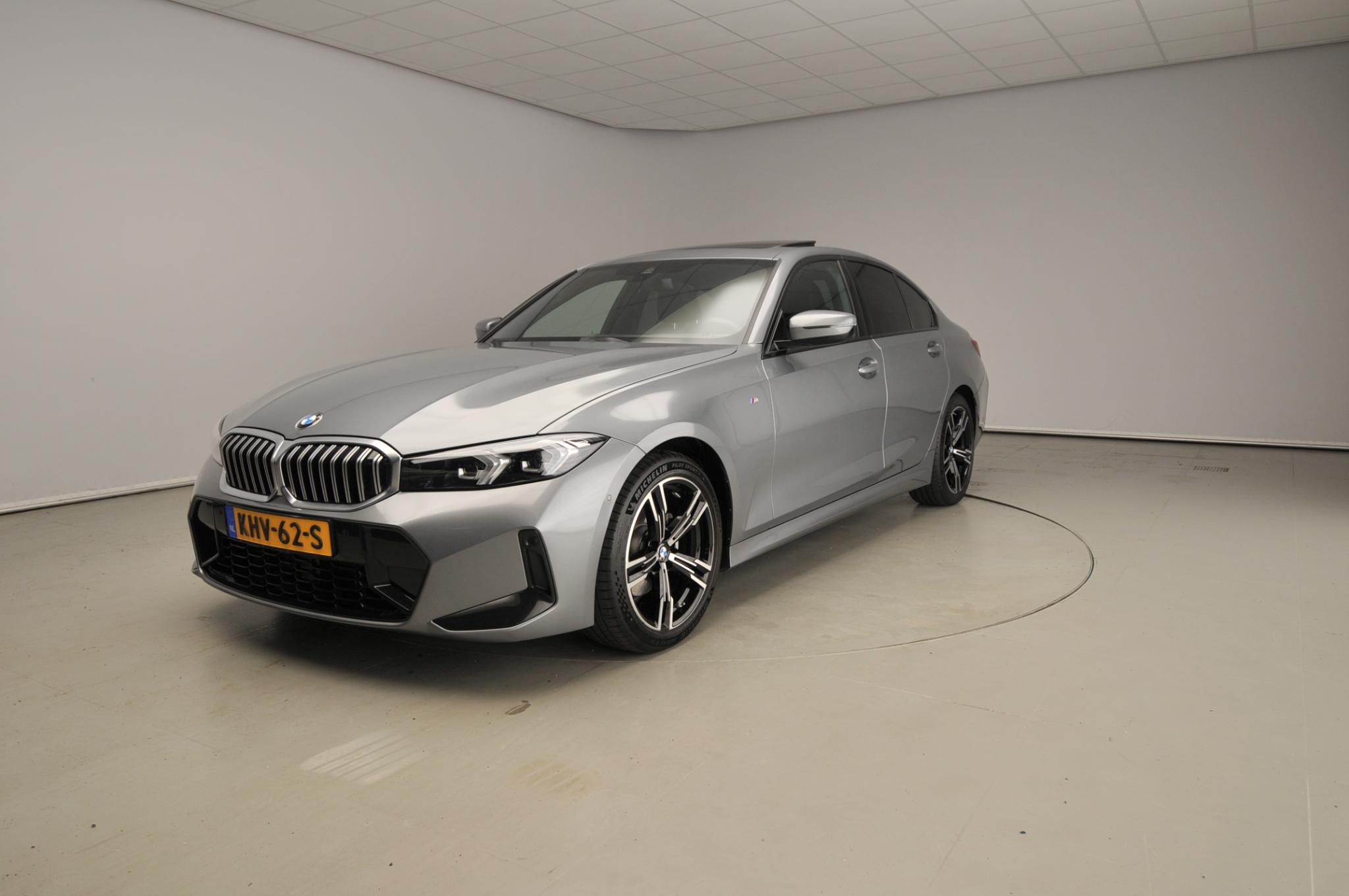 BMW 3 Serie Sedan 320i