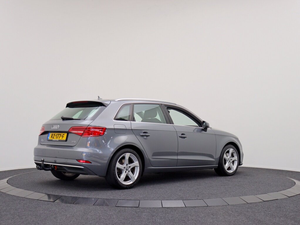 Audi A3 Sportback 1.5 TFSI CoD Sport Lease Ed | 17" | Navi | LED | 1e Eigenaar - Afbeelding 2