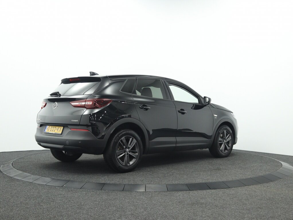 Opel Grandland X 1.2 Turbo 120 Jaar Edition | All season | Navigatie | Cruise control - Afbeelding 2