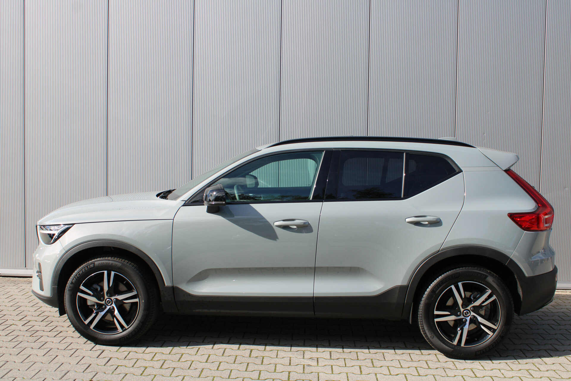 Volvo XC40 B4 Plus Dark - Afbeelding 5