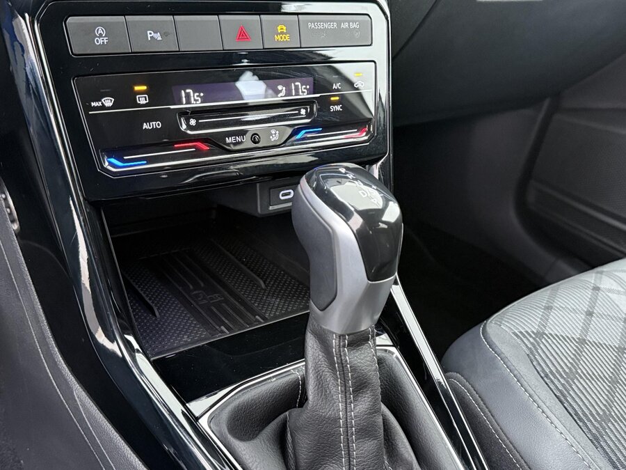Volkswagen T-Cross 1.0 TSI R-Line