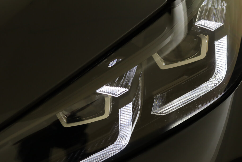 BMW iX3 63