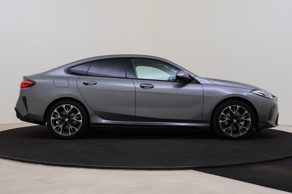 BMW 2 Serie 7