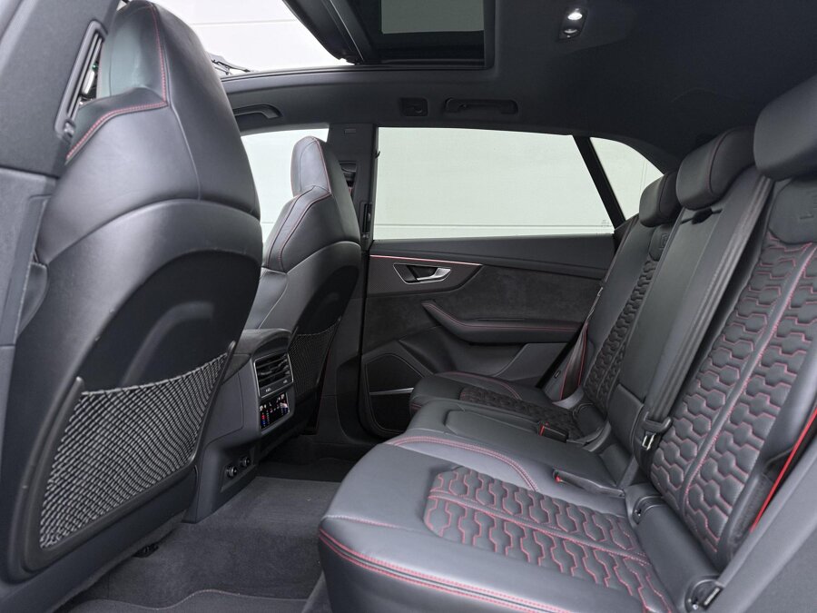 Audi RSQ8 4.0 TFSI 600 PK Quattro