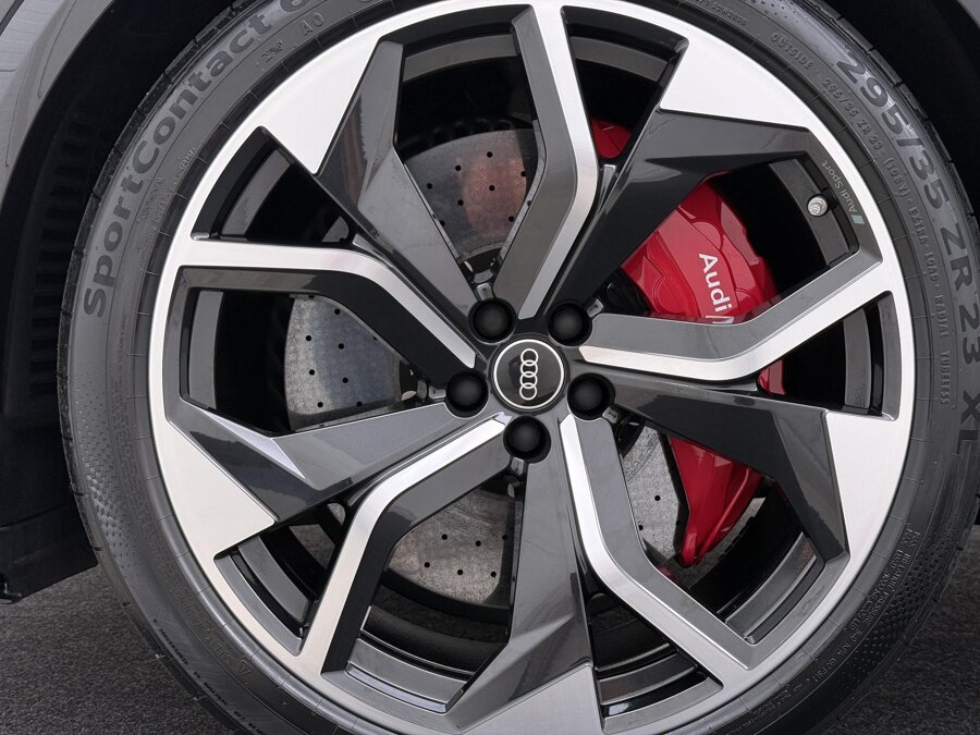 Audi RSQ8 4.0 TFSI 600 PK Quattro