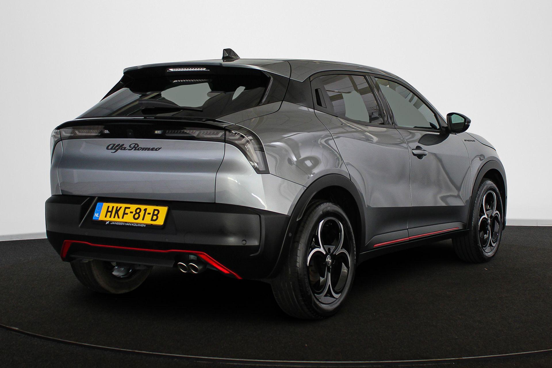 Alfa Romeo Junior 1.2 Turbo Hybrid Ibrida Speciale - Afbeelding 3