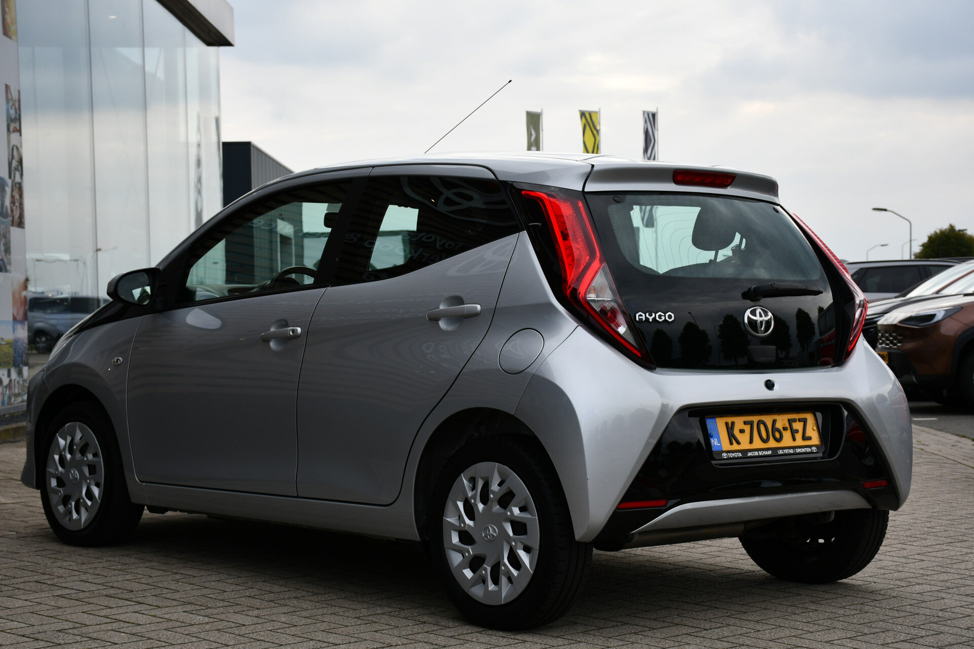Toyota Aygo 1.0 VV x-play 5-deurs 73pk - Afbeelding 5