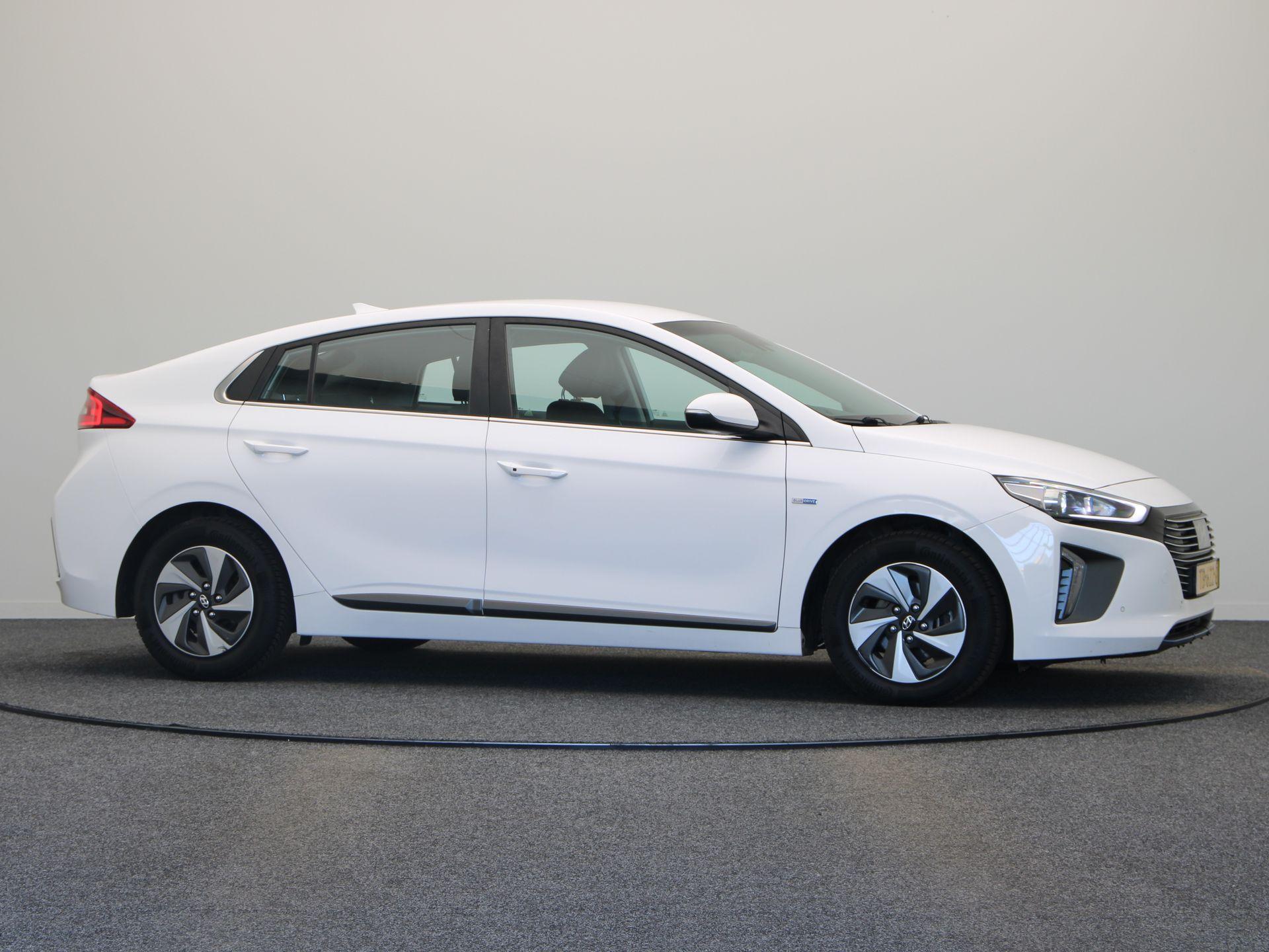 Hyundai IONIQ 1.6 GDi Comfort - Afbeelding 11