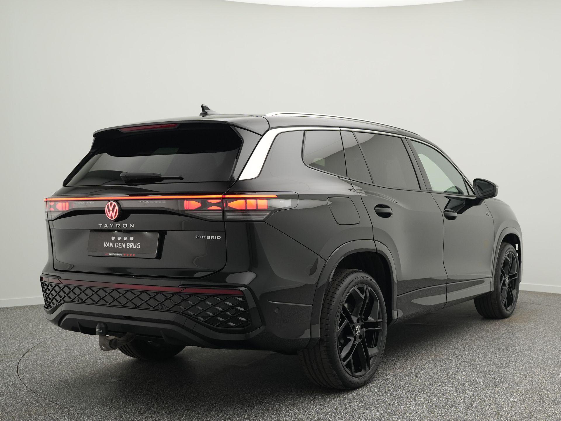 Volkswagen Tayron 1.5 eHybrid R-Line Edition