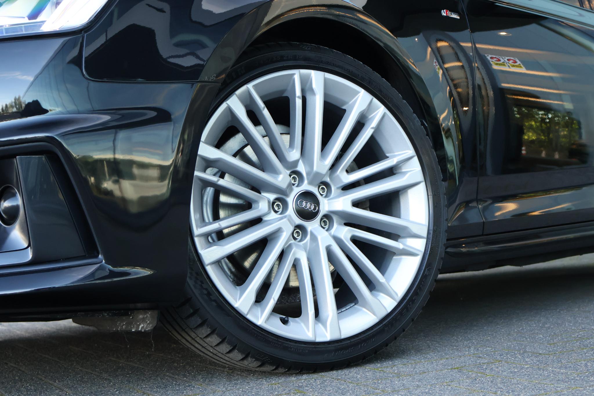 Audi A4 Avant 35 TFSI Sport S line edition - Bild 4