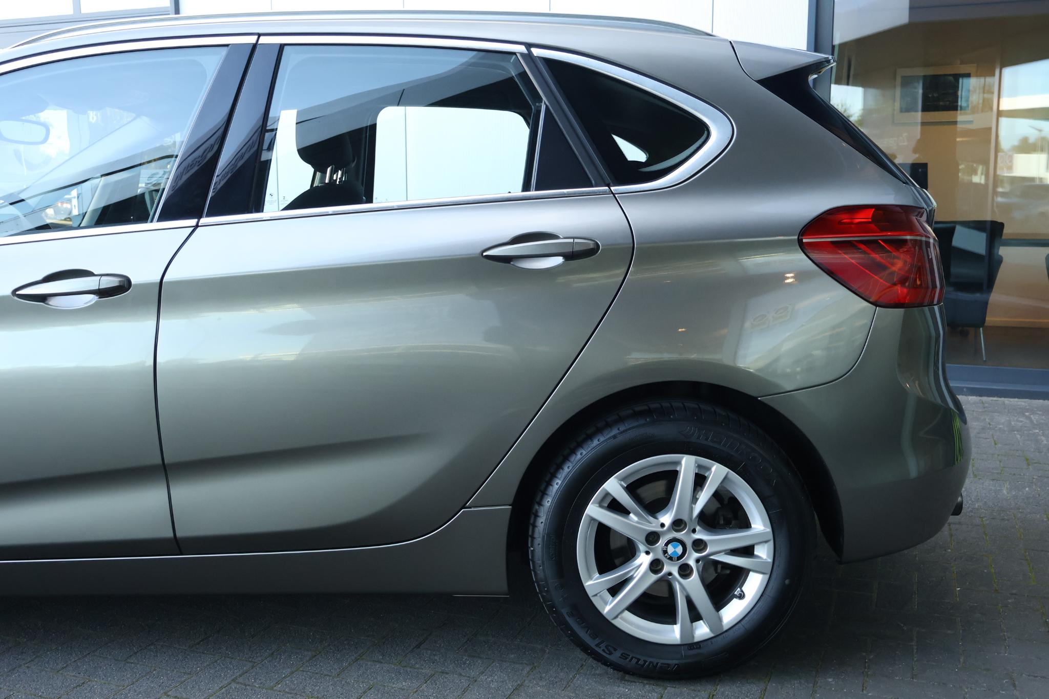 BMW 2 Serie Active Tourer 220i Executive - Afbeelding 5