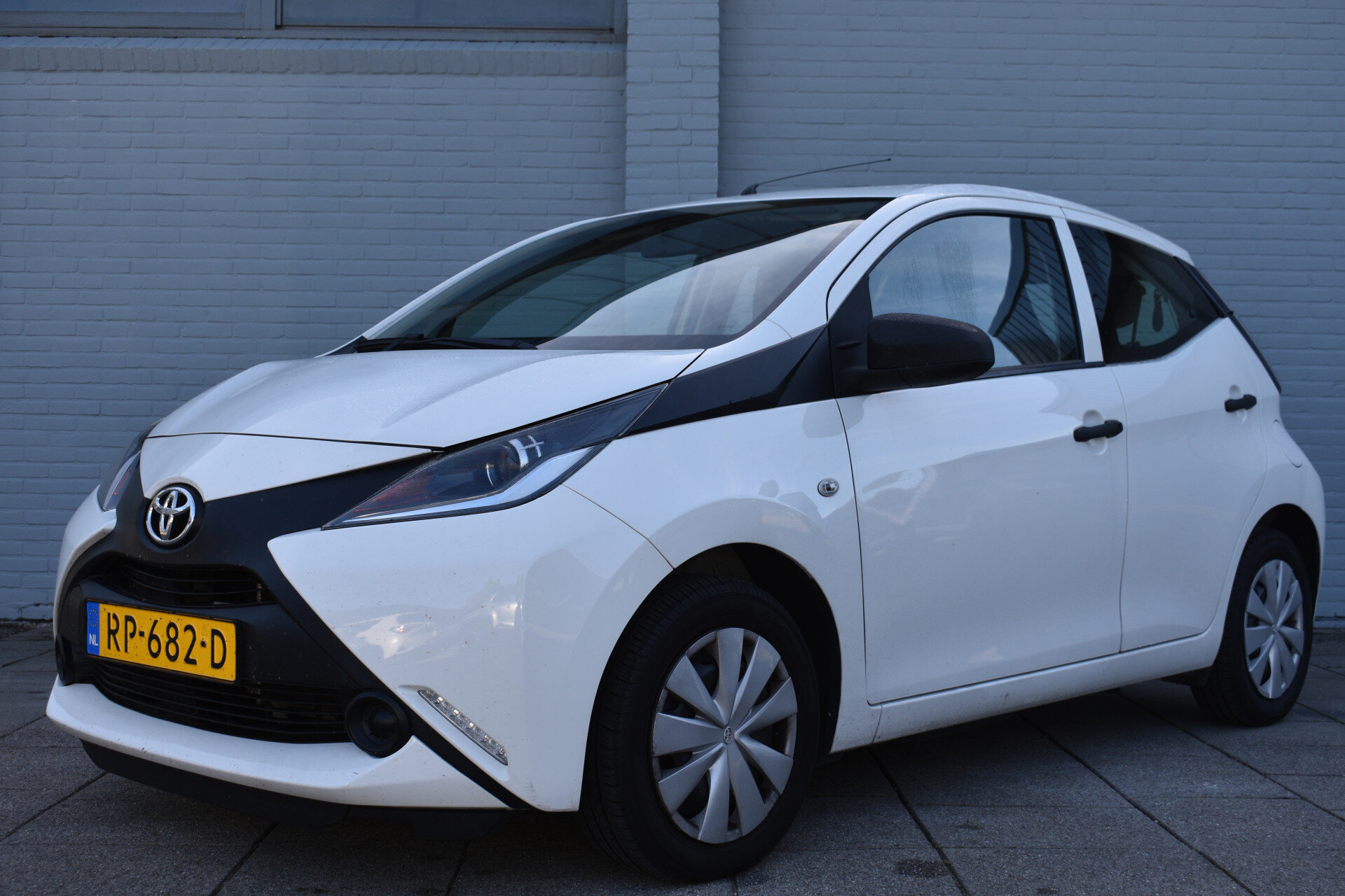 Toyota Aygo 1.0 VVT-i x-fun 5-deurs Handgeschakeld 69pk