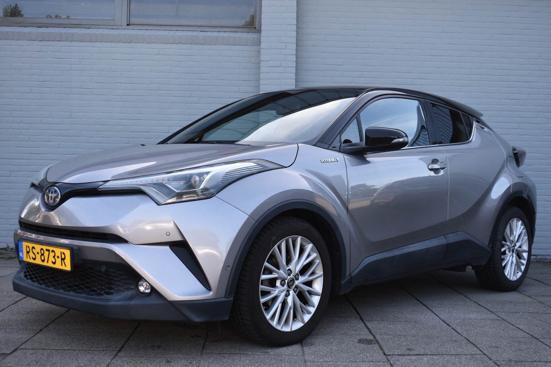 Toyota C-HR 1.8 Hybrid Executive Limited Automaat 122pk
